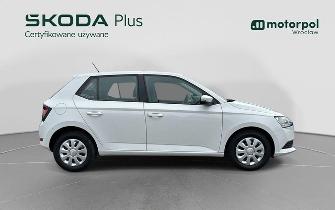 Skoda Fabia cena 39900 przebieg: 119370, rok produkcji 2018 z Książ Wielkopolski małe 407